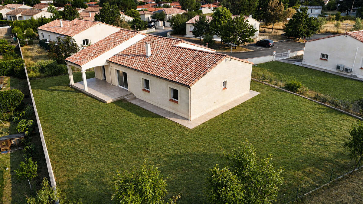 SOUAL, maison récente de 135 m2 avec un grand jardin - photo 6