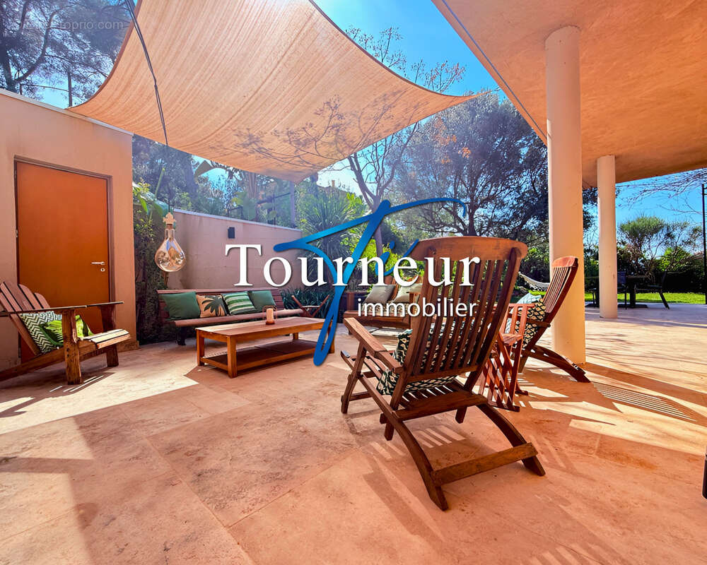 Maison à SANARY-SUR-MER