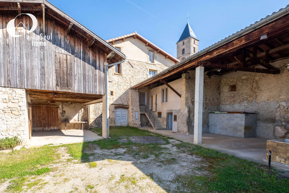 Maison à BEAUREGARD-BARET