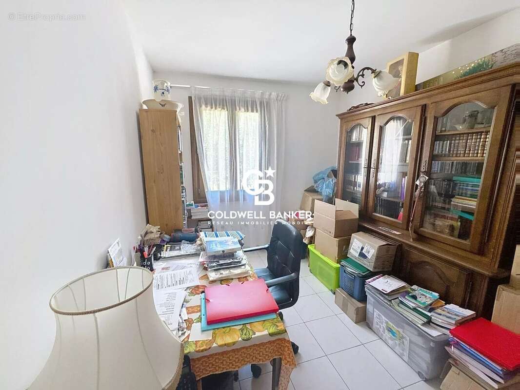 Maison à PUGET-SUR-ARGENS