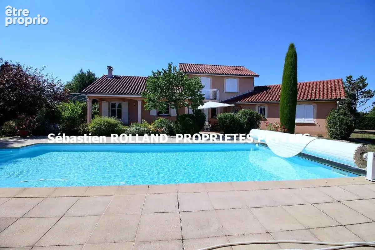 Maison à BOISSET-LES-MONTROND
