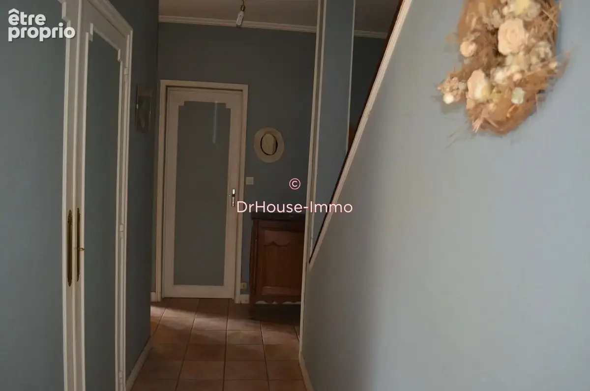 Maison 201 m² à Bernay  - photo 16