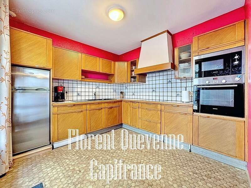 Maison à FEUGUEROLLES-BULLY