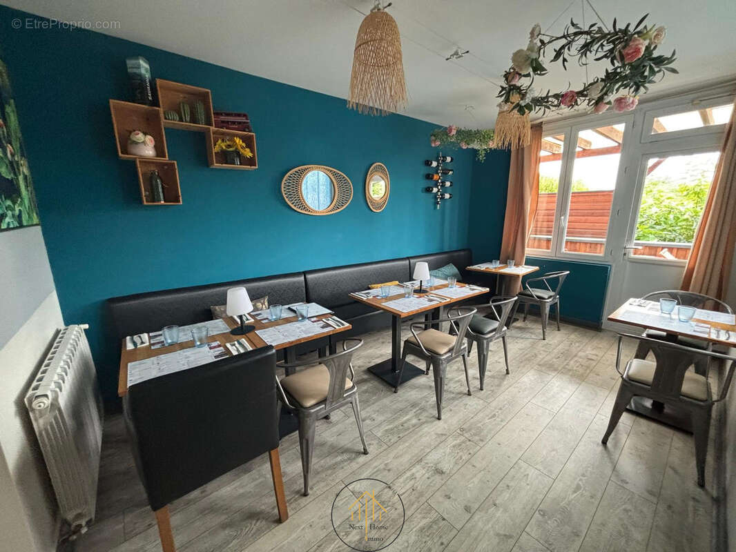 Appartement à MONTMOREAU-SAINT-CYBARD