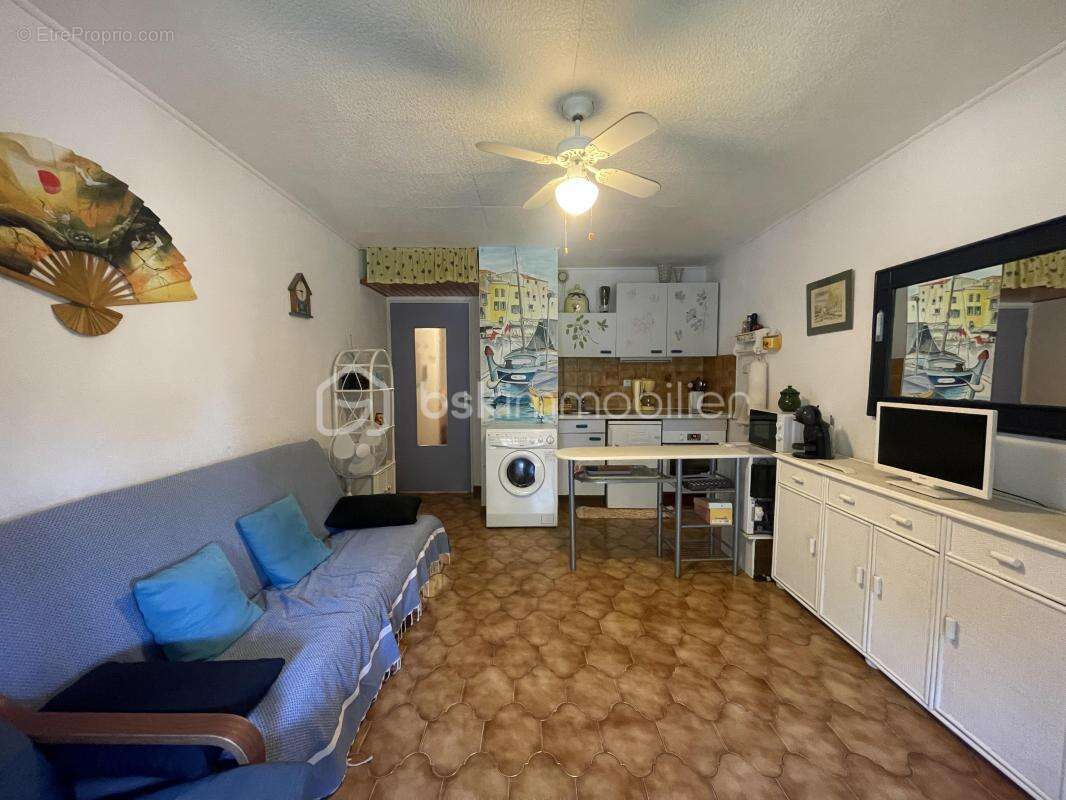 Appartement à SIX-FOURS-LES-PLAGES