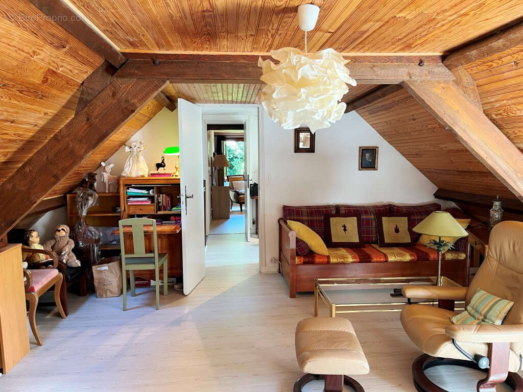 Maison à SENS
