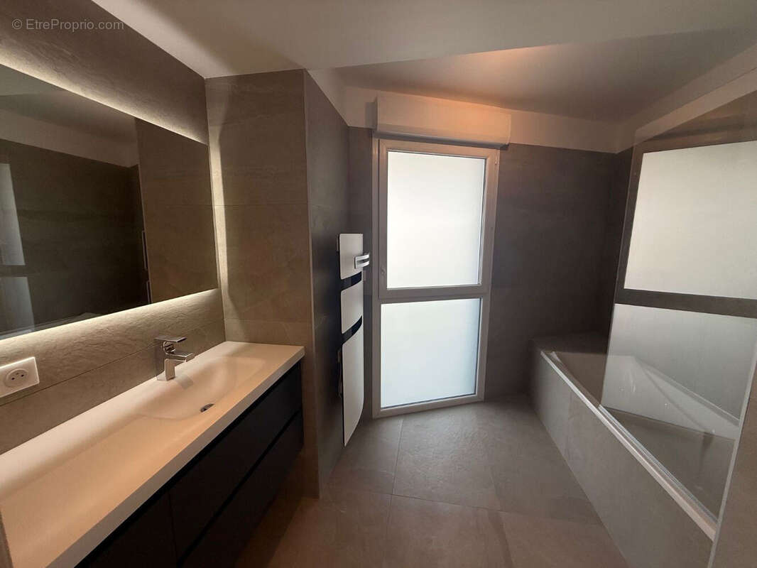 Appartement 85 m² à Canet-En-Roussillon  - photo 4