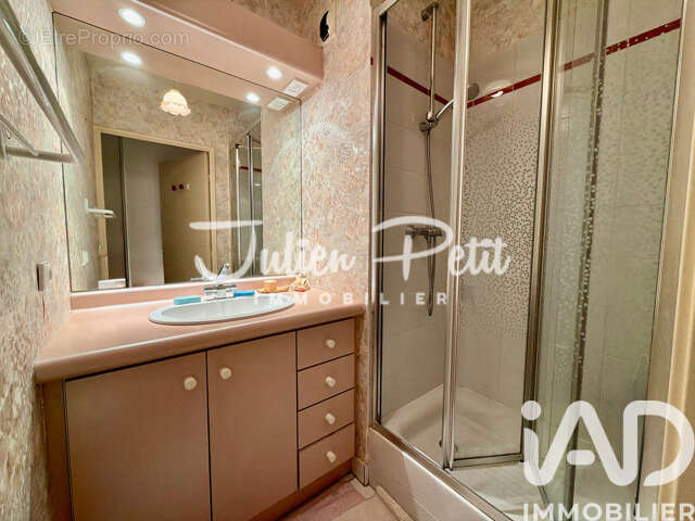 Photo 9 - Appartement à LE PLESSIS-ROBINSON