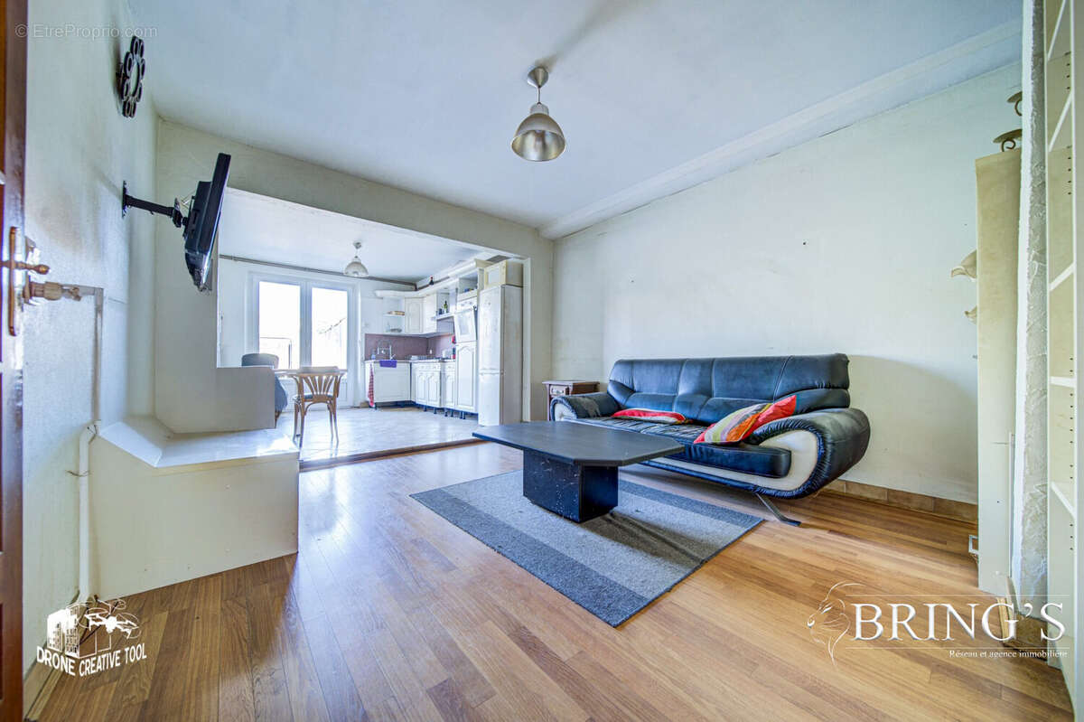 Appartement 415 m² à Richemont  - photo 3