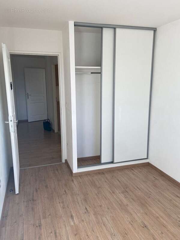 4 Pieces Avec Terrasse et parking sous-sol - photo 7