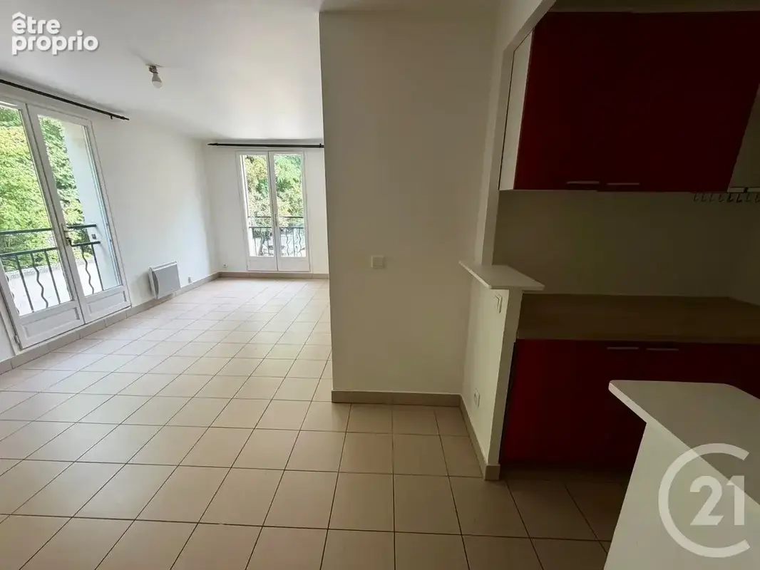 Appartement 3 pièces 47 m² à vendre à Dammartin-En-Goele (77230) - photo 2