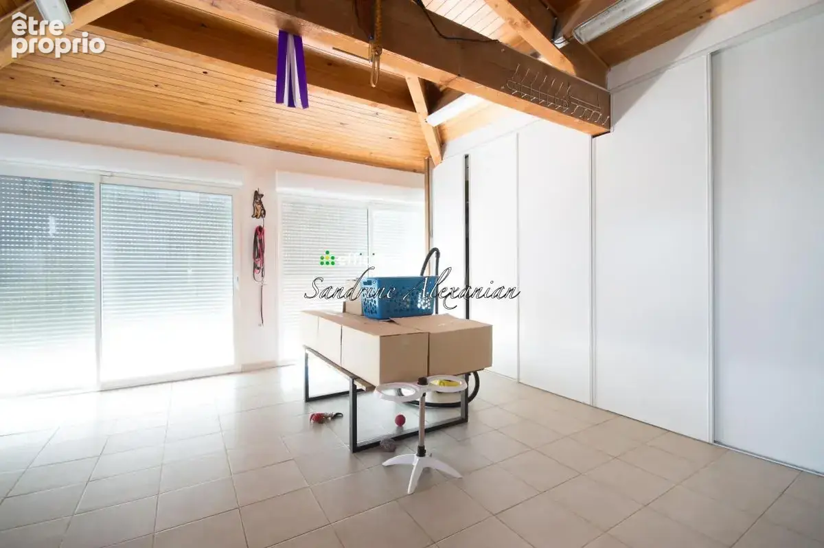 Maison 7 pièces 180 m² à vendre à Le Cannet-Des-Maures (83340) - photo 27