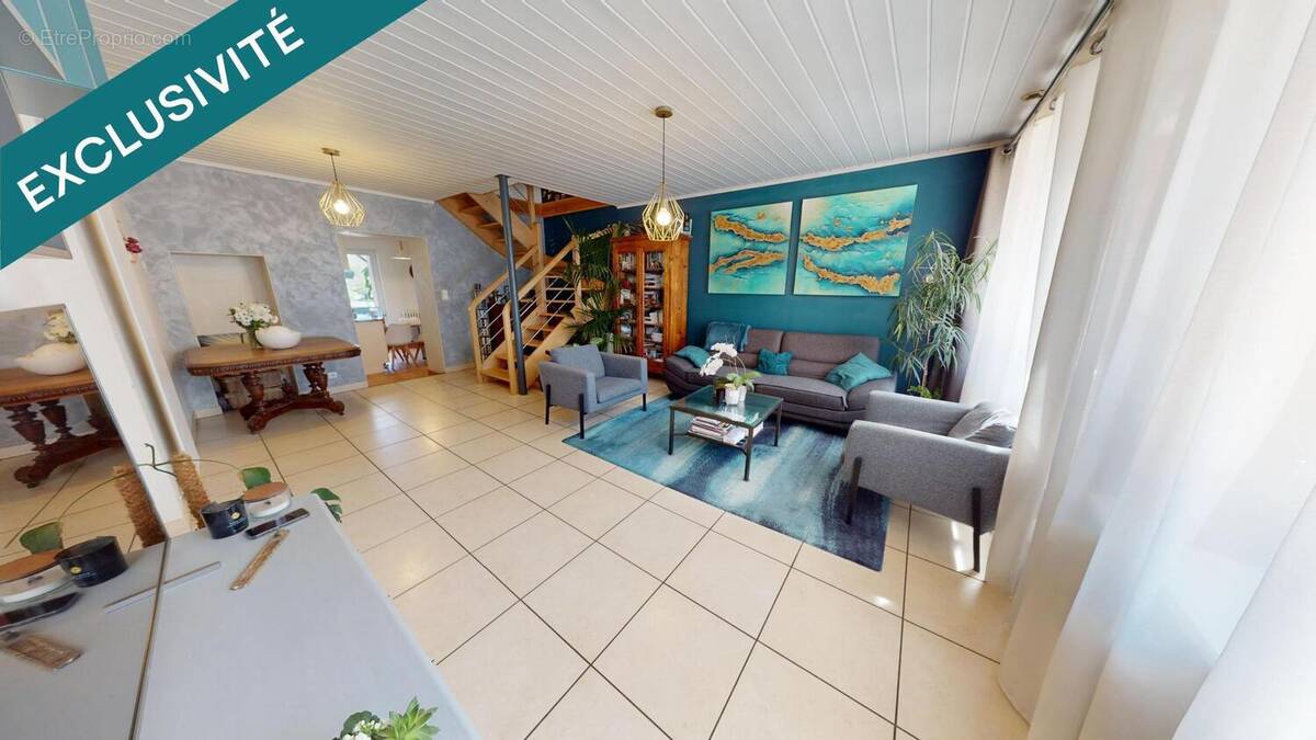 Photo 1 - Maison à LA VERPILLIERE