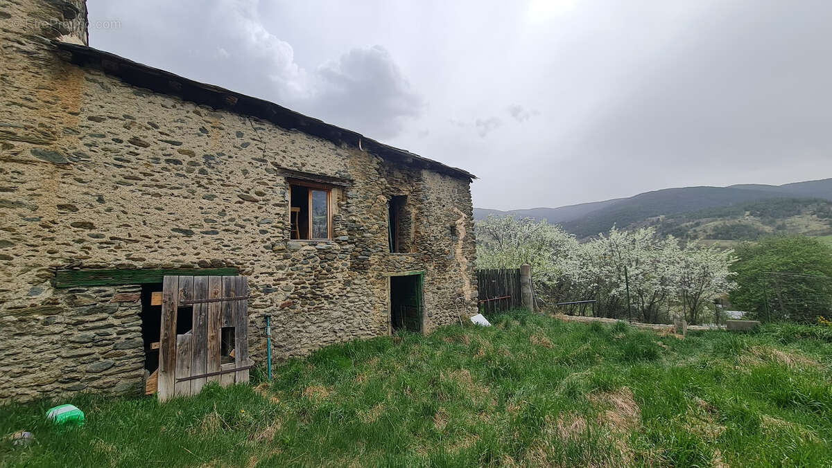Grange à rénover - photo 2