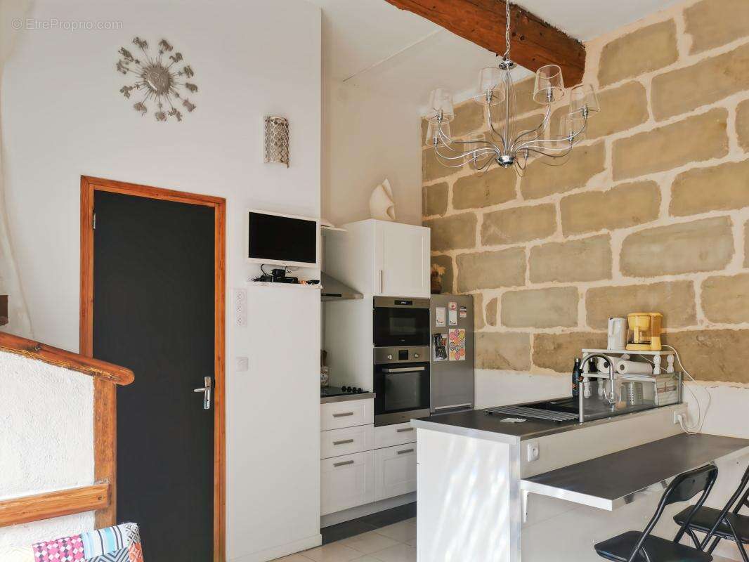 Vente maison de ville à Marseillan entièrement rénovée et meublée - photo 3