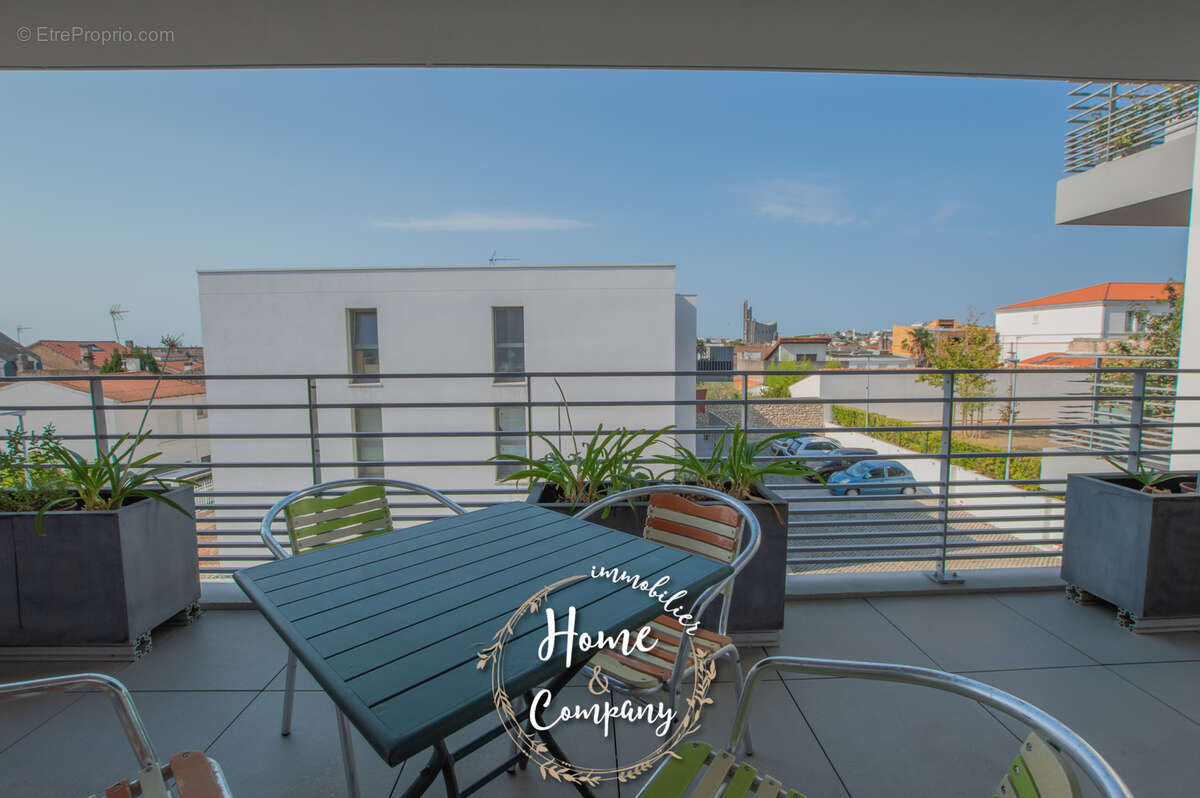 Royan centre - appartement avec terrasse au calme - photo 6