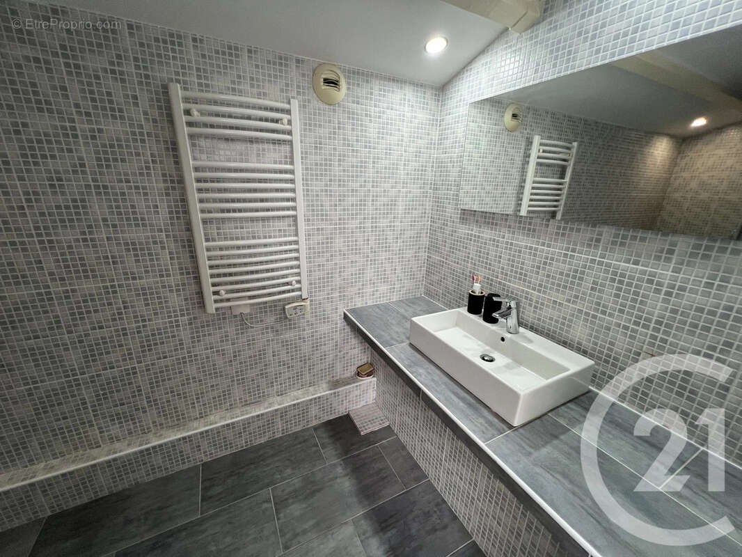 Appartement 114 m² à San-Martino-Di-Lota  - photo 21