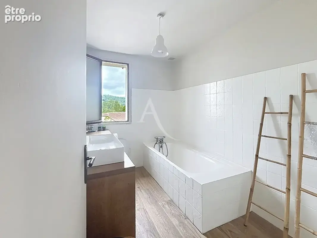 Jolie maison spacieuse, 4 chambres, centre Prayssac - photo 7