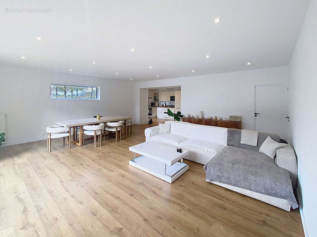 Maison à AMFREVILLE