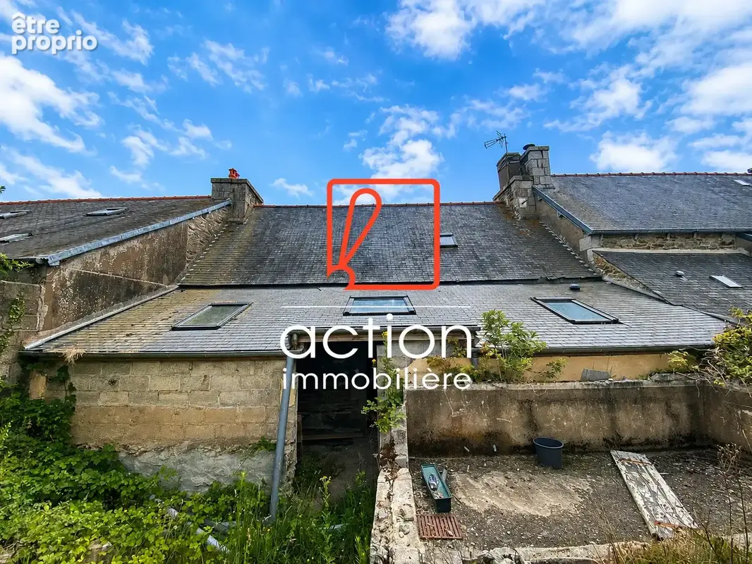 Maison de bourg de 100m2 à rénover entièrement - La Roche-Jaudy - photo 4