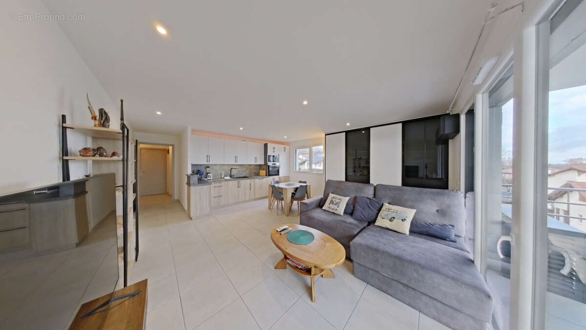 Appartement à CROZET