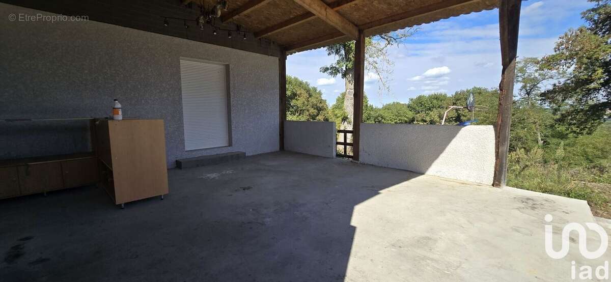 Maison 95 m² à Monfaucon  - photo 9