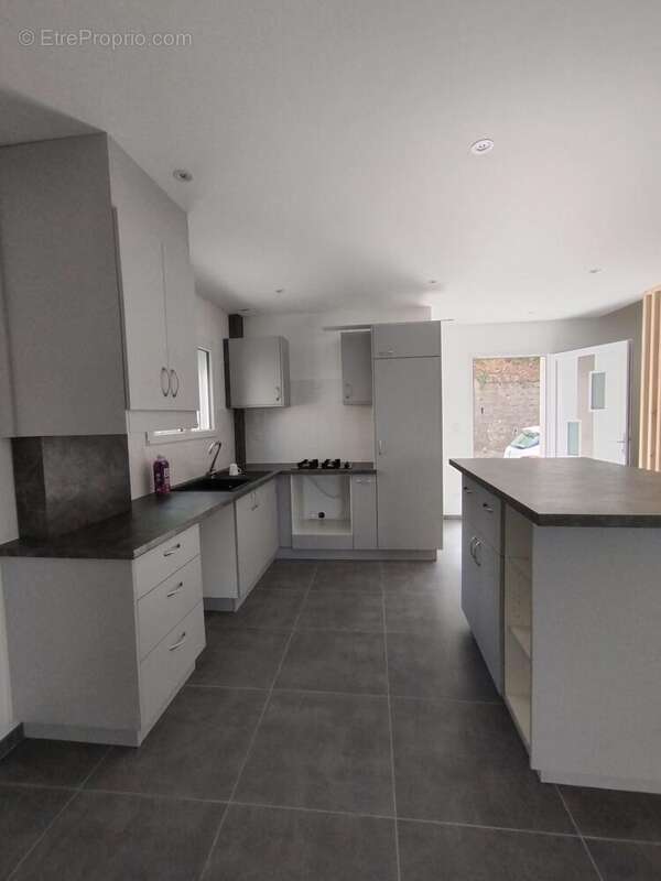 Photo 3 - Maison à SAINT-CHAMOND