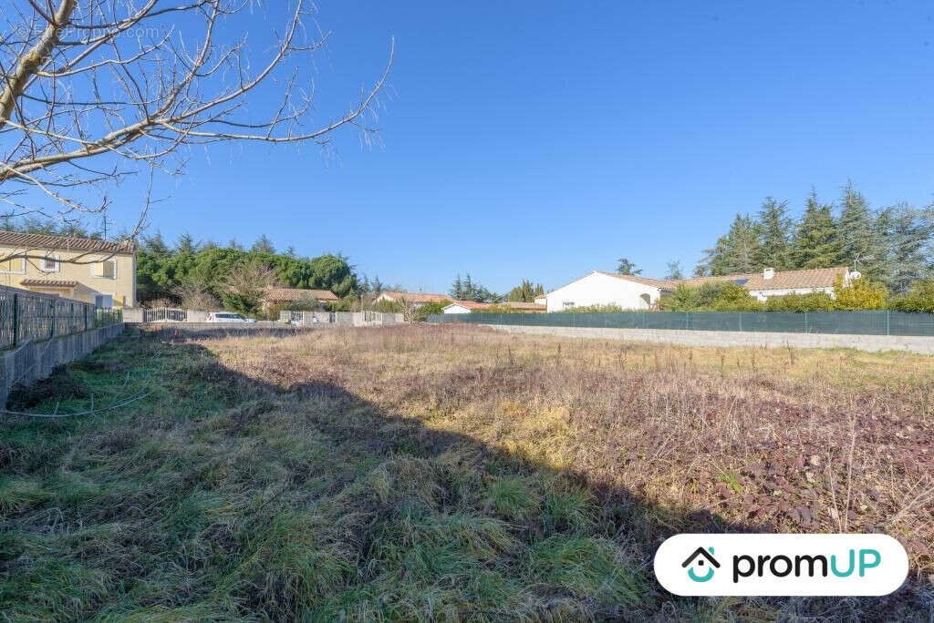 Terrain à LAURAGUEL