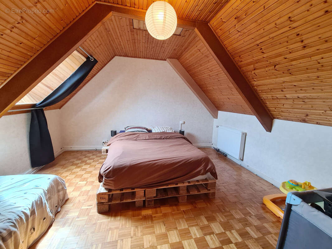 Maison à SAINT-ADRIEN