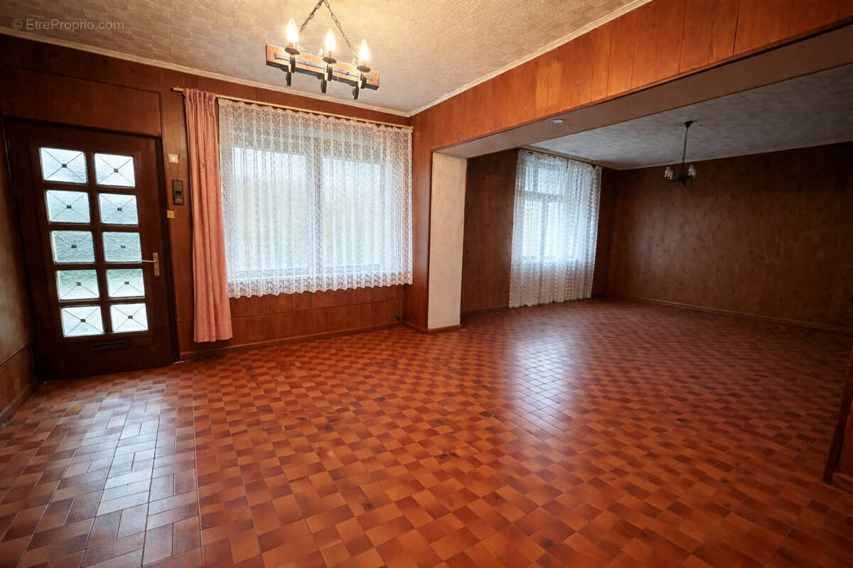 Maison à RAISMES