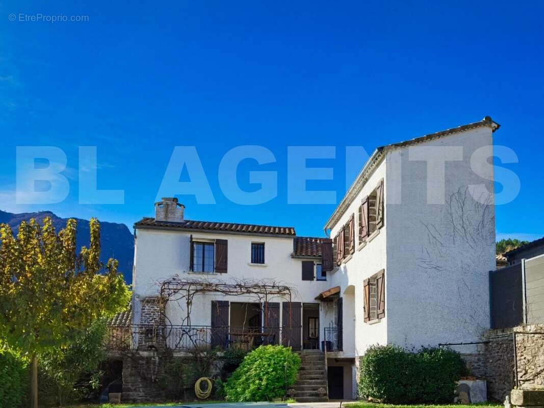 IMG_20210802_141634(1)(1) - Maison à GRAVIERES