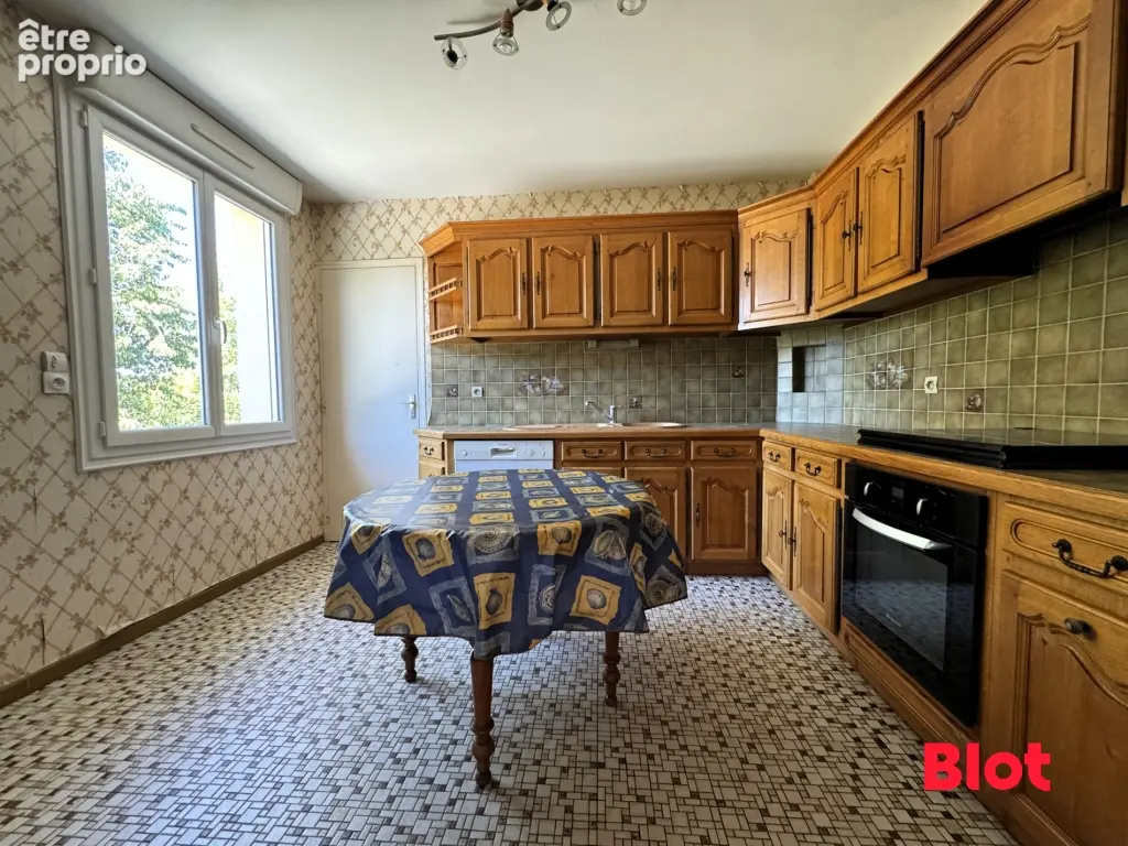 Maison 7 pièces 123 m² à vendre à Louvigne-De-Bais (35680) - photo 2