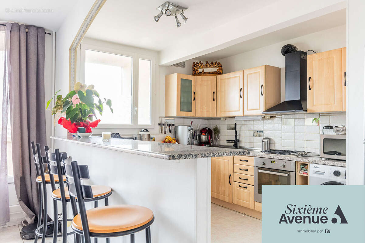 Appartement à CHILLY-MAZARIN