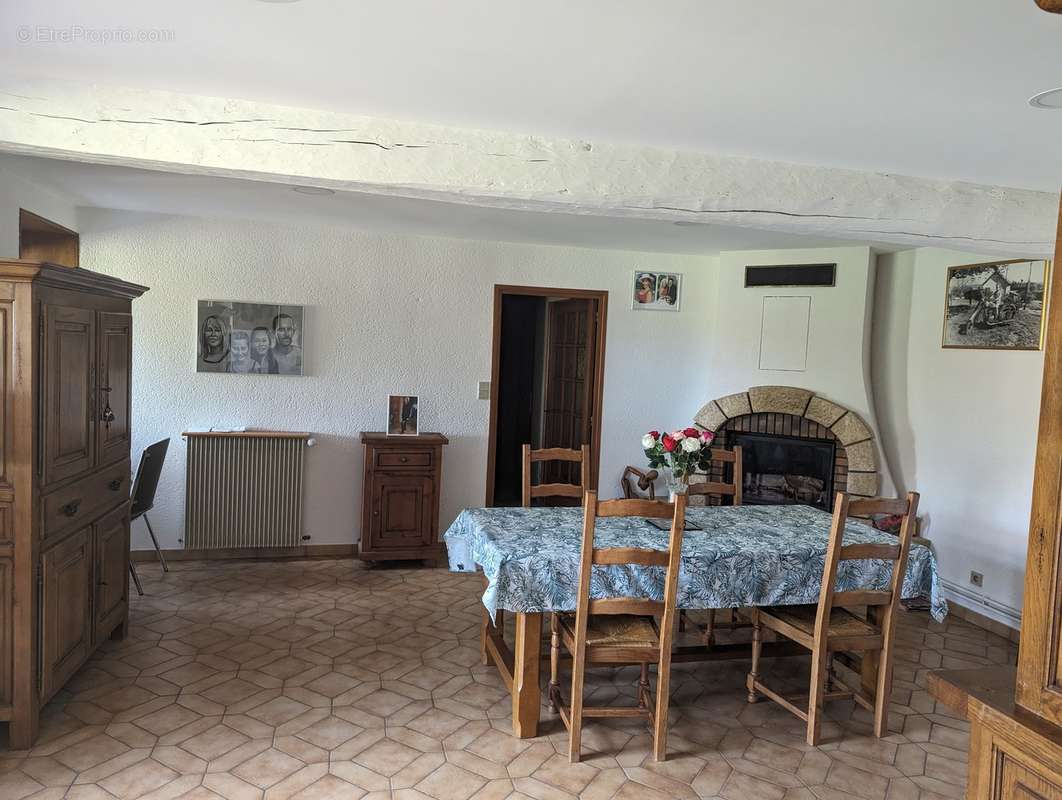 Fermette avec dépendances - photo 2