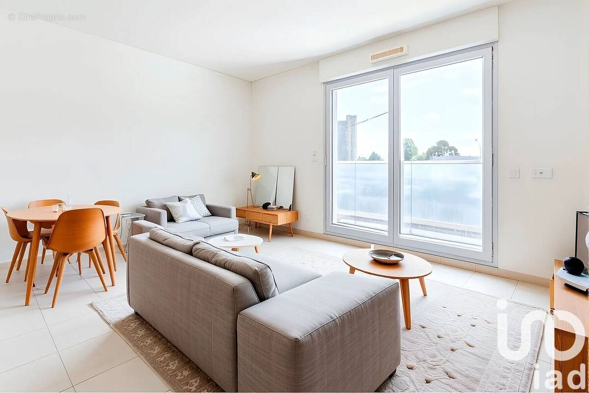 Photo 1 - Appartement à SAINT-PRIEST