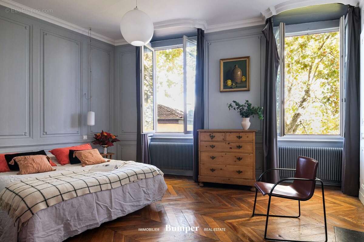 Appartement à LYON-1E