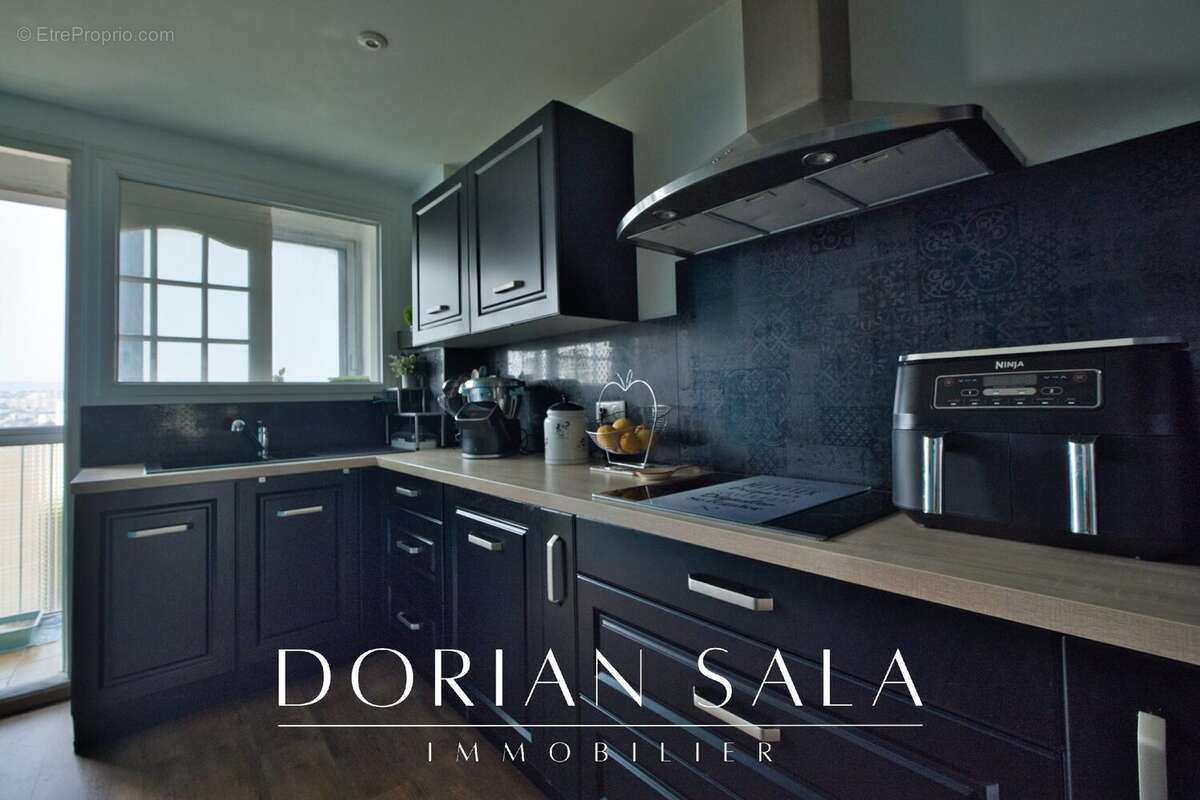 Appartement à MARSEILLE-10E