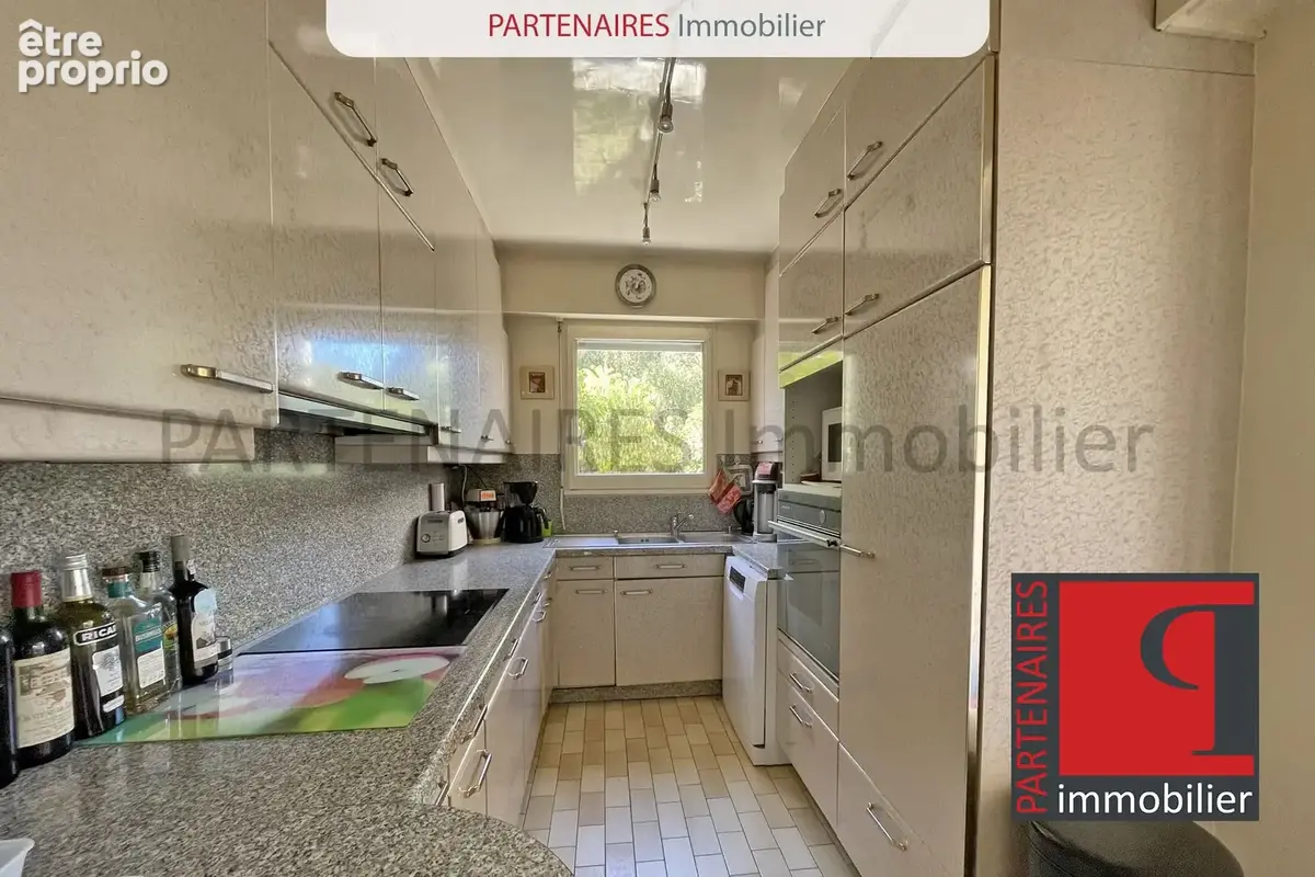 Appartement 5 pièces 146 m² à vendre à Rocquencourt (78150) - photo 7