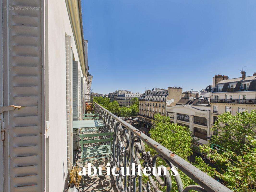 Appartement à PARIS-10E