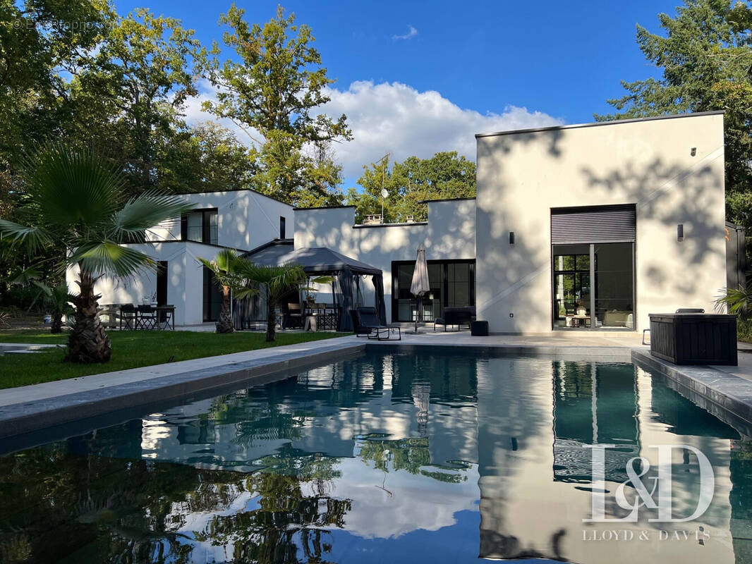 Maison à ROISSY-EN-FRANCE