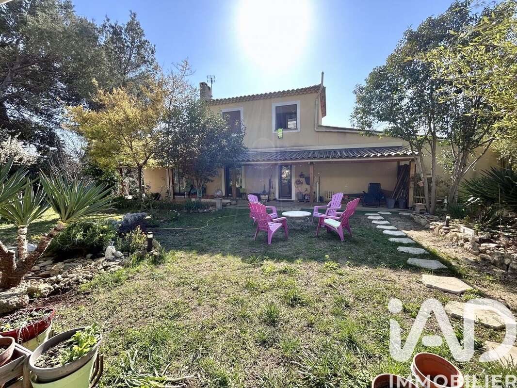 Photo 7 - Maison à SALON-DE-PROVENCE