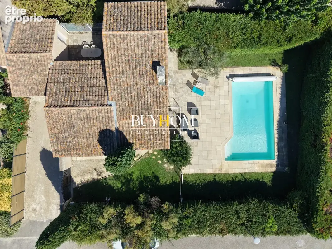 Maison 3 pièces 80 m² à vendre à L'isle-Sur-La-Sorgue (84800) - photo 2
