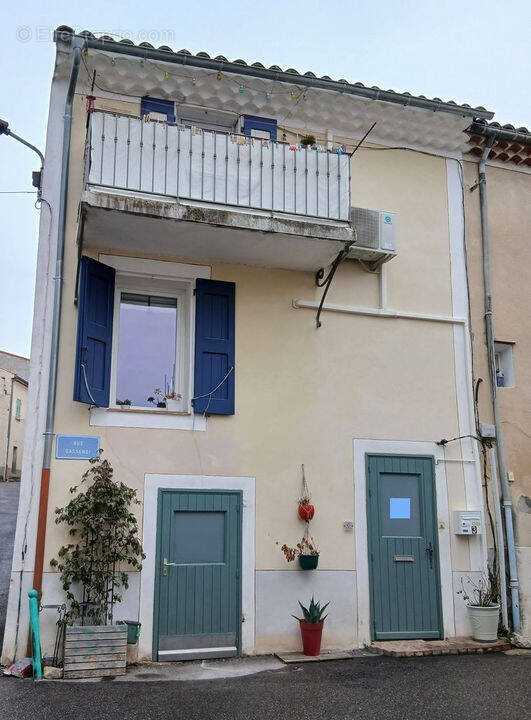 Maison à SAINTE-TULLE