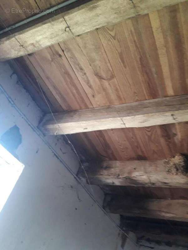 Int anc maison - Maison à MAZEYROLLES