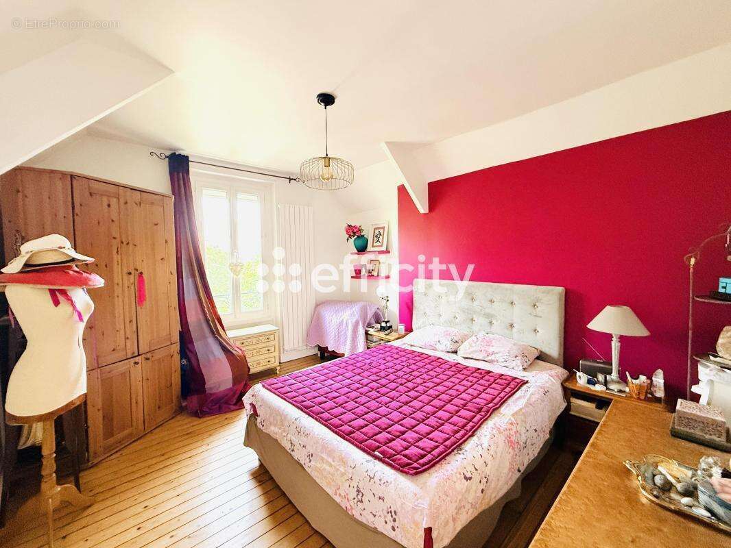 Maison 200 m² à Chatillon  - photo 17