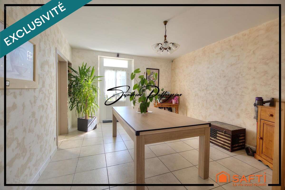 Photo 4 - Maison à SAINT-MARTIN-DE-COUX