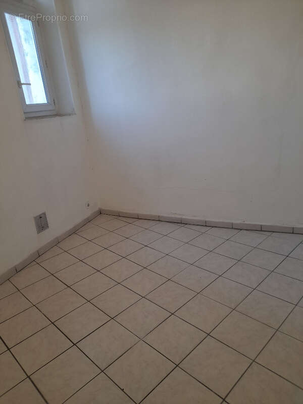 Appartement à MARSEILLE-10E