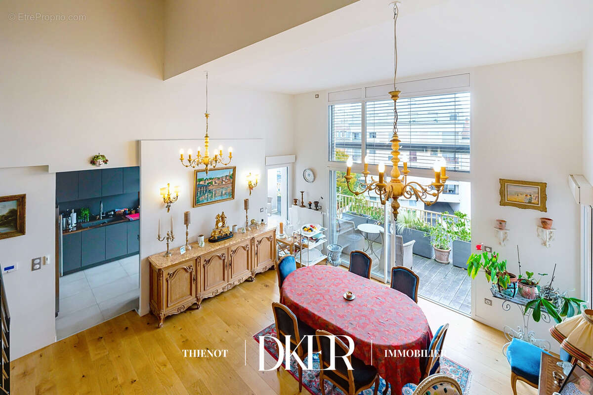 Duplex T5 - Place Godinot - photo 3