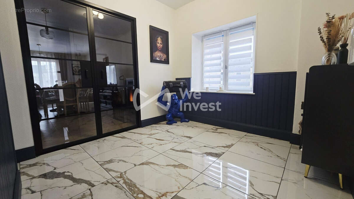 Maison à POURU-SAINT-REMY