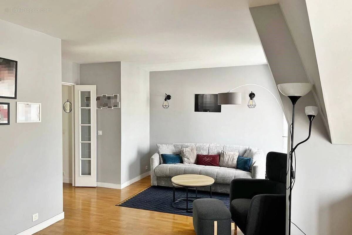 Appartement à SAINT-MAUR-DES-FOSSES